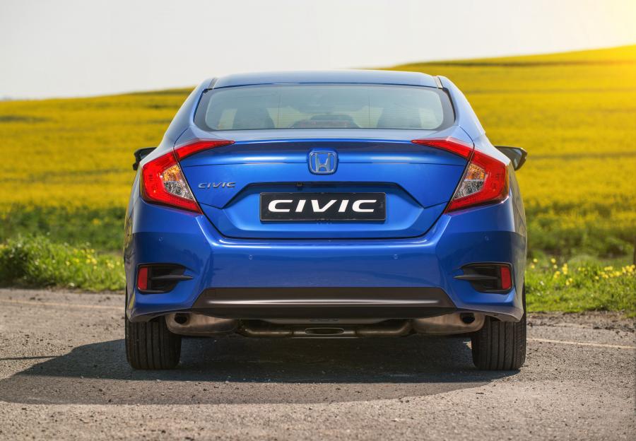  Honda Civic Sedan 2016 года  (ZA) (фото 7 из 14)